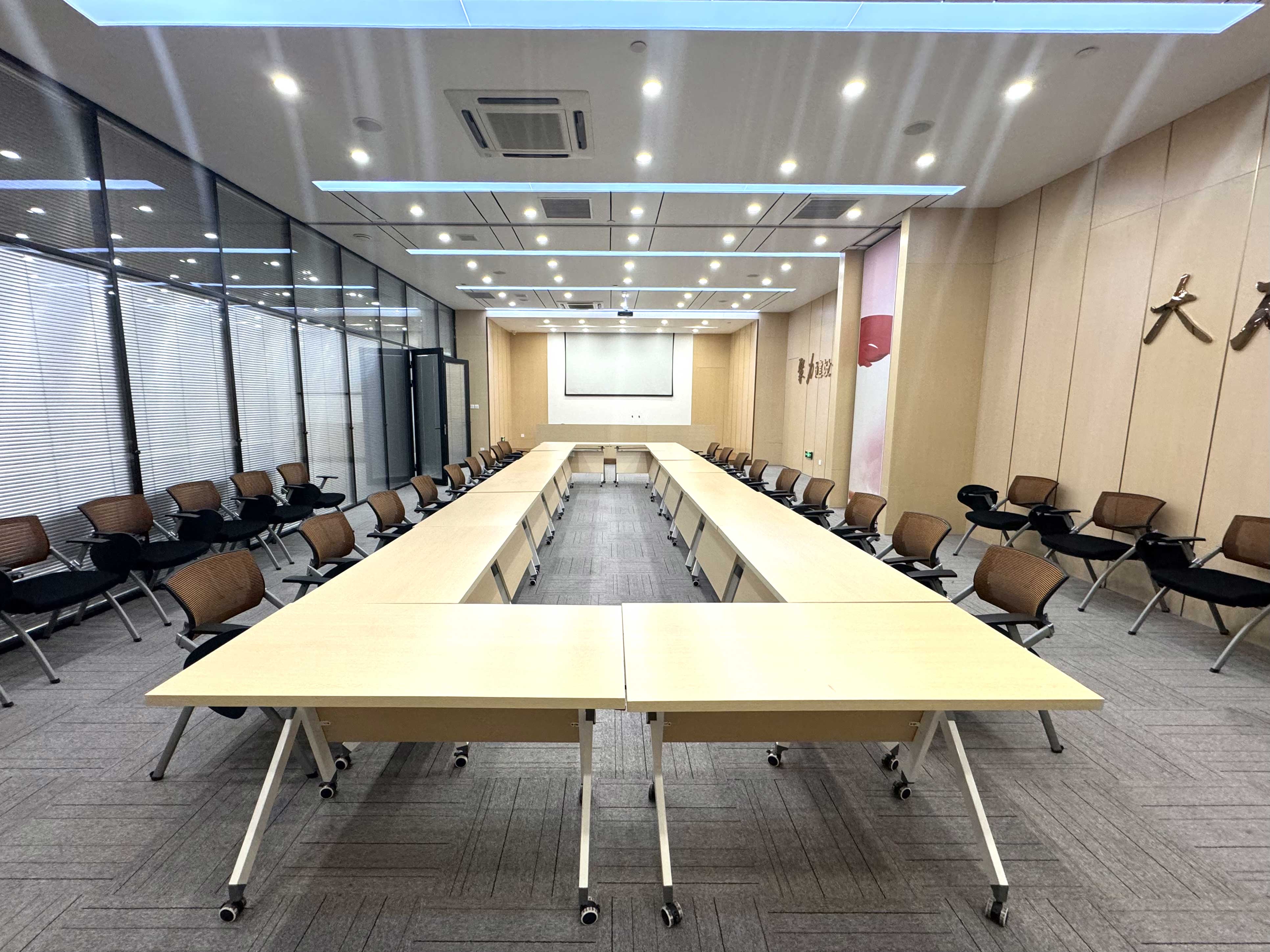 图片5.jpg 图片5.jpg